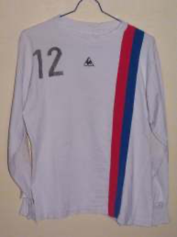 Primera equipación de Olympique de Lyon 71-72