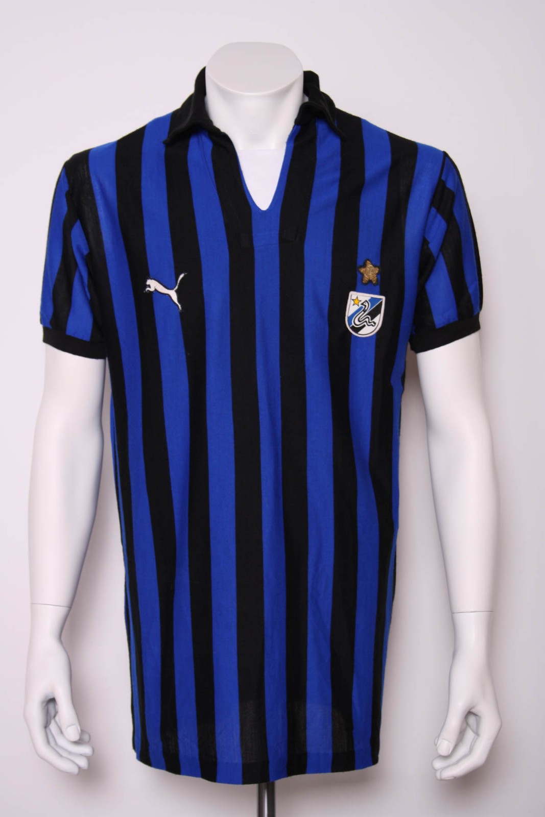 Primera equipación de Inter de Milán 79-80