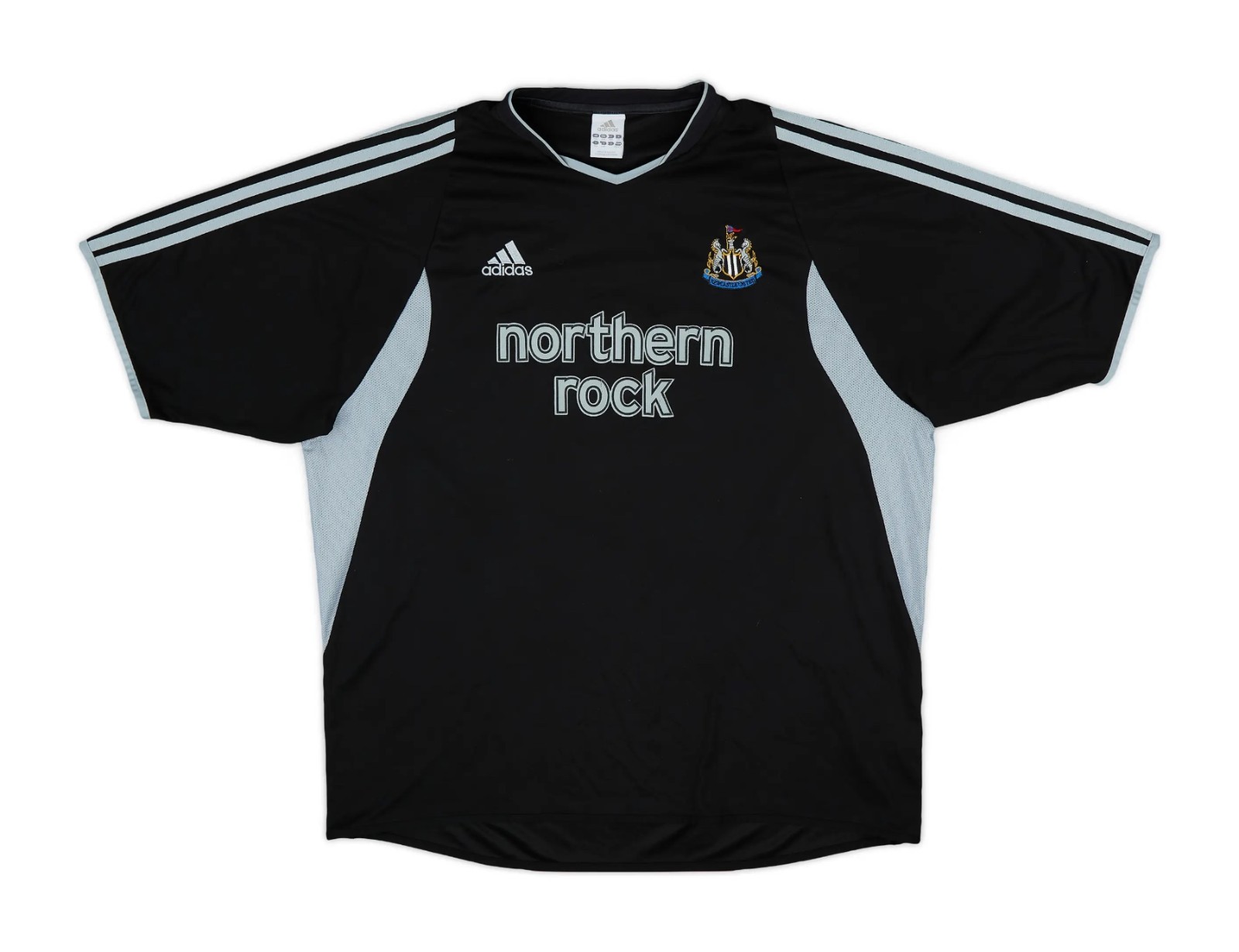 Segunda equipación de Newcastle 03-04