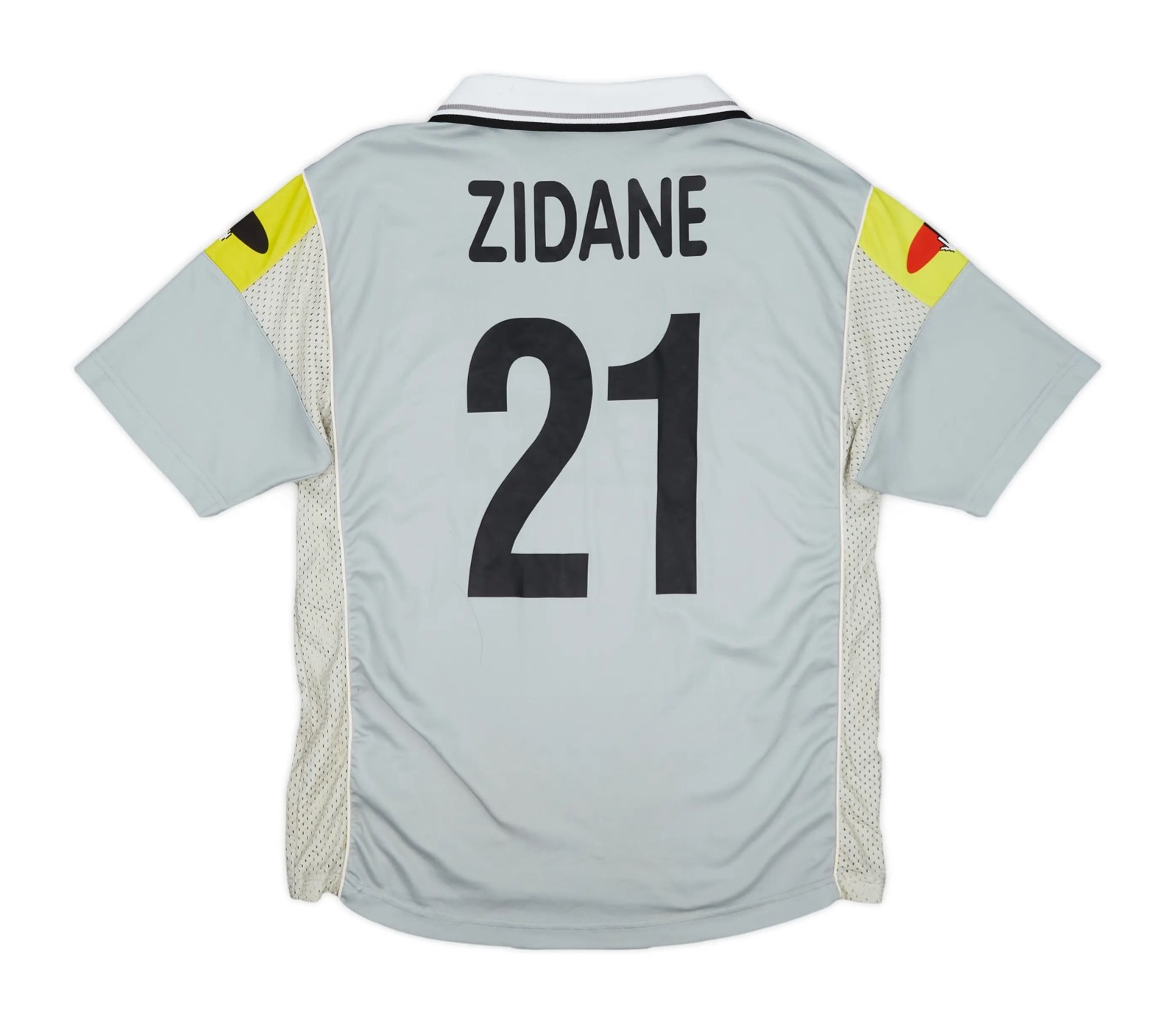 Juventus FC 00-01 Visitante 2