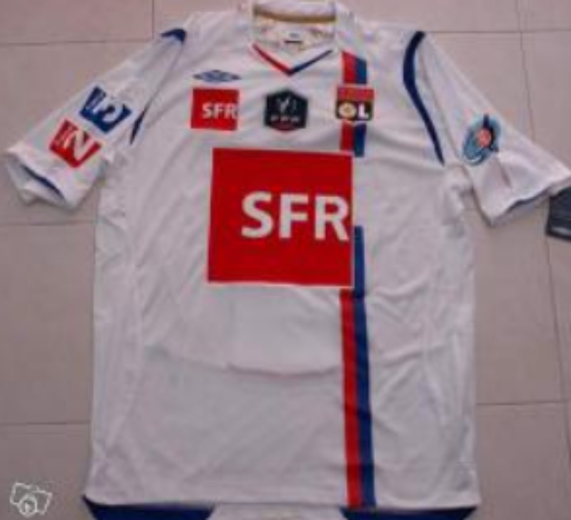 Primera equipación de Olympique de Lyon 08-09