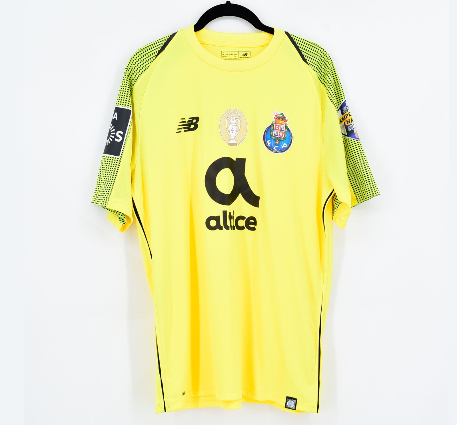 Equipación de portero de Oporto 18-19