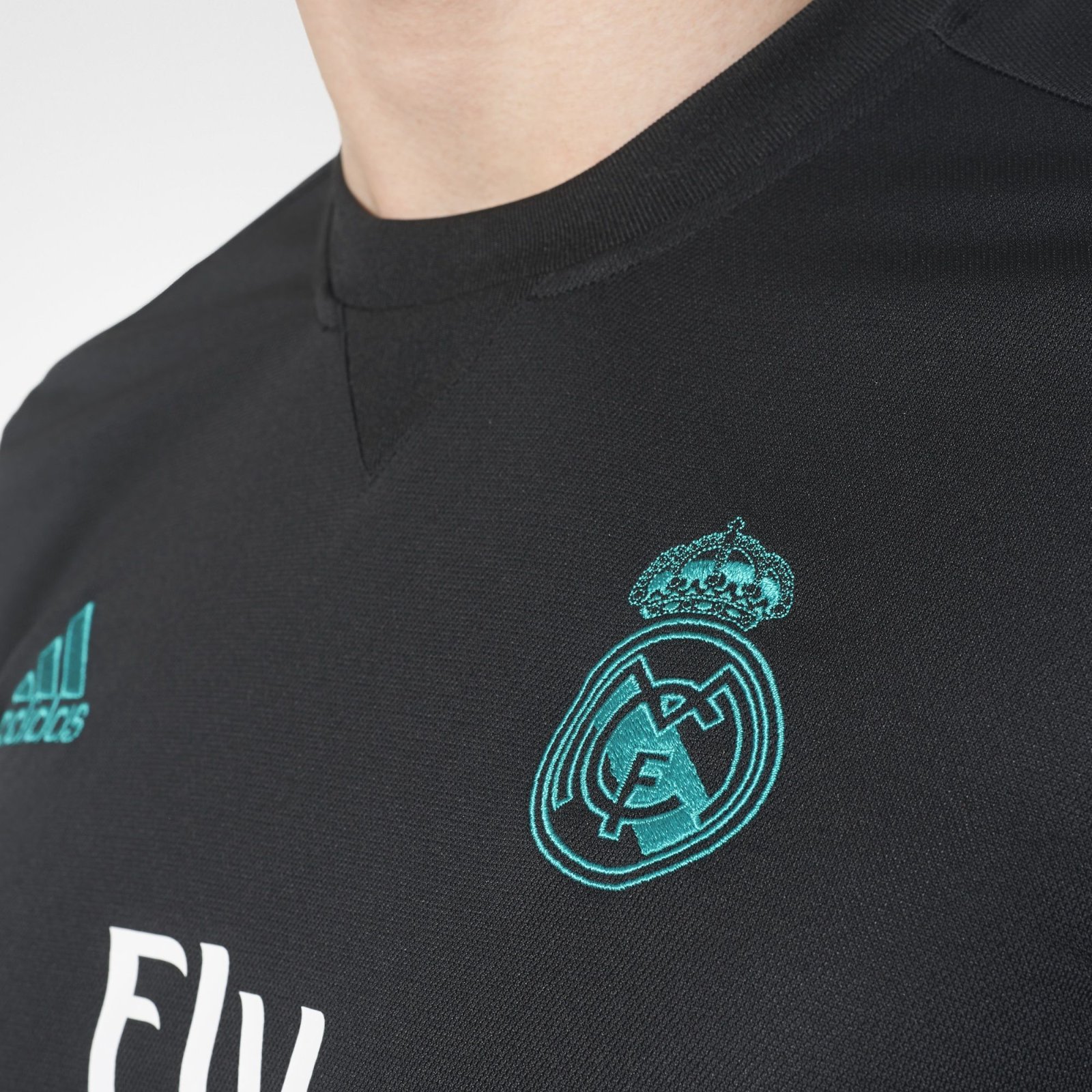 Real Madrid 17-18 Visitante 3