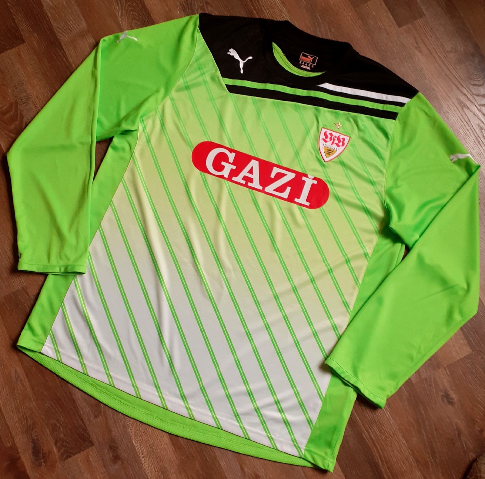 VfB Stuttgart 11-12 Portero 3