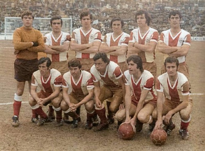 Segunda equipación de Sevilla FC 72-73