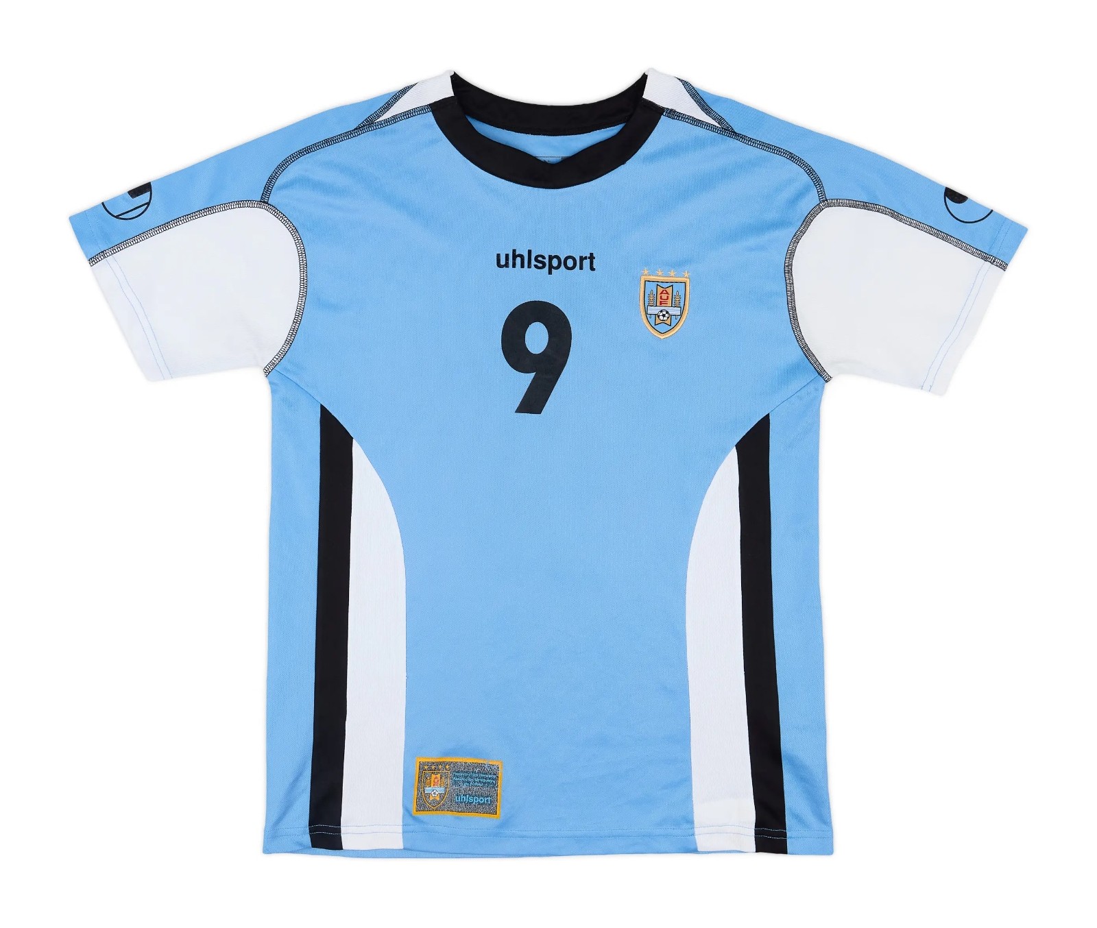 Primera equipación de Uruguay 2005