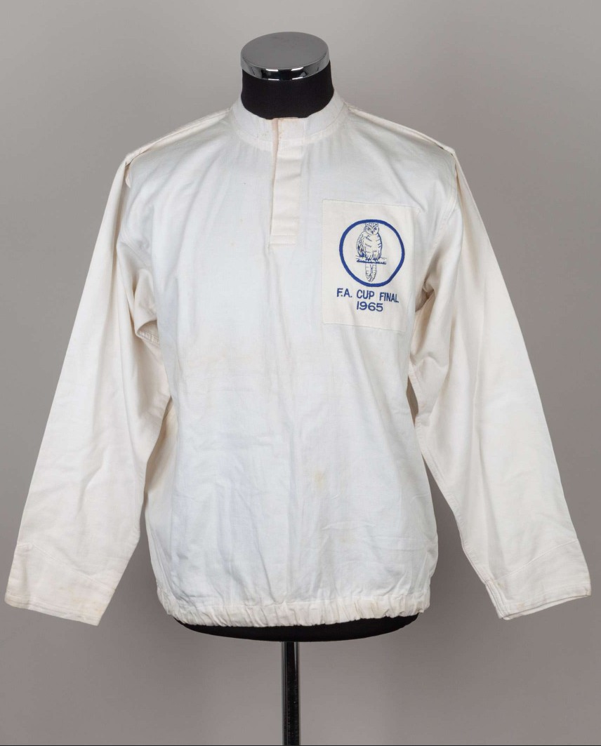 Equipación especial de Leeds 64-65