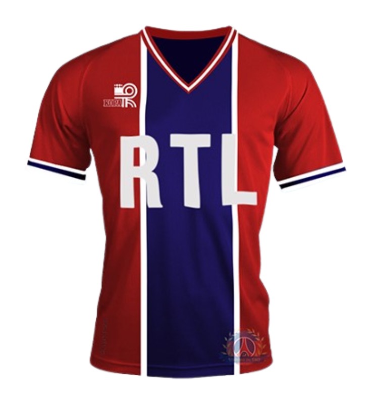 Segunda equipación de Paris Saint-Germain 75-76