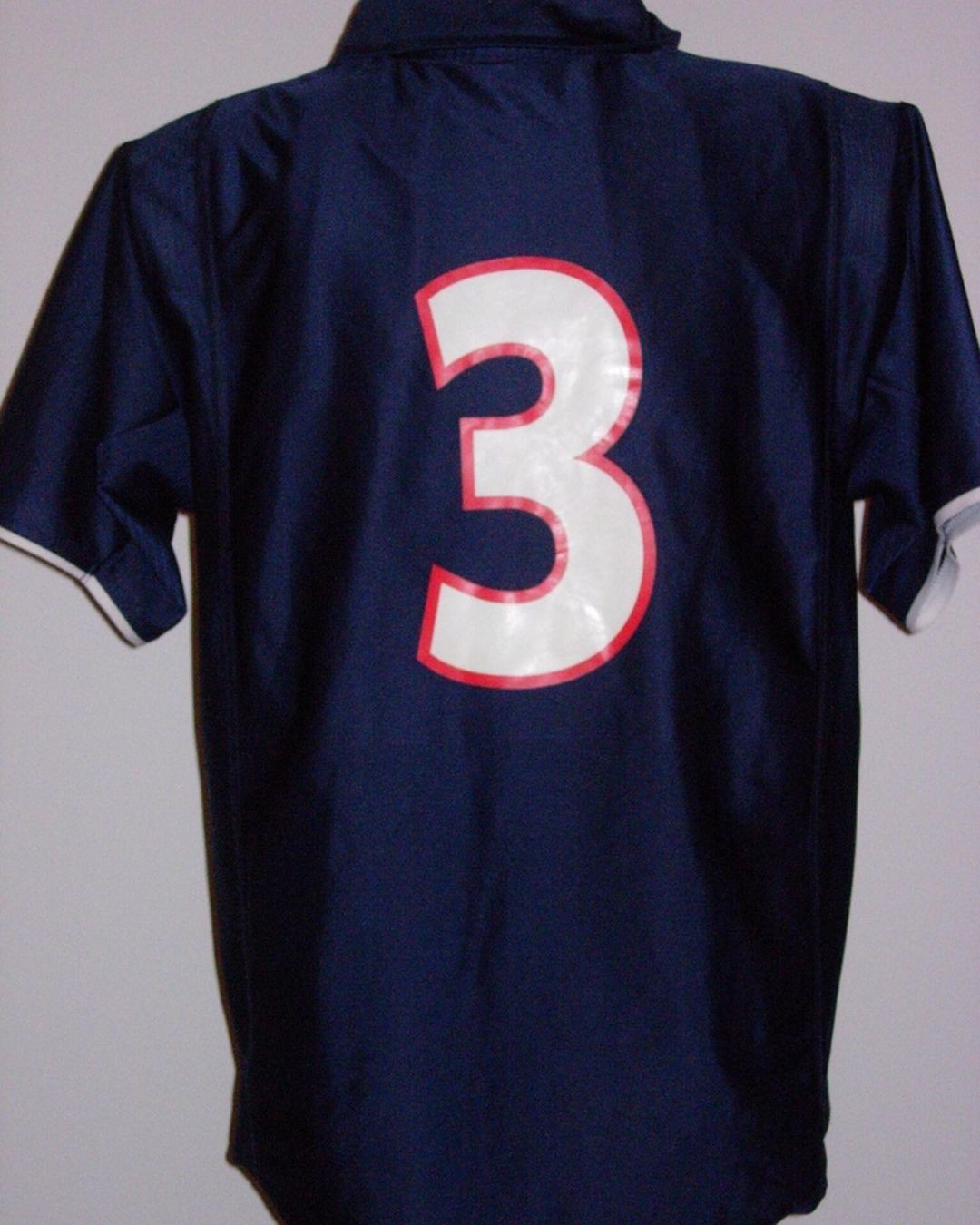 Paris Saint-Germain 02-03 Local 2