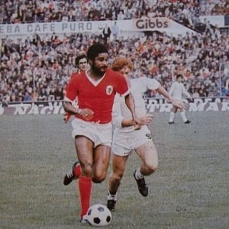 SL Benfica 74-75 Local 3