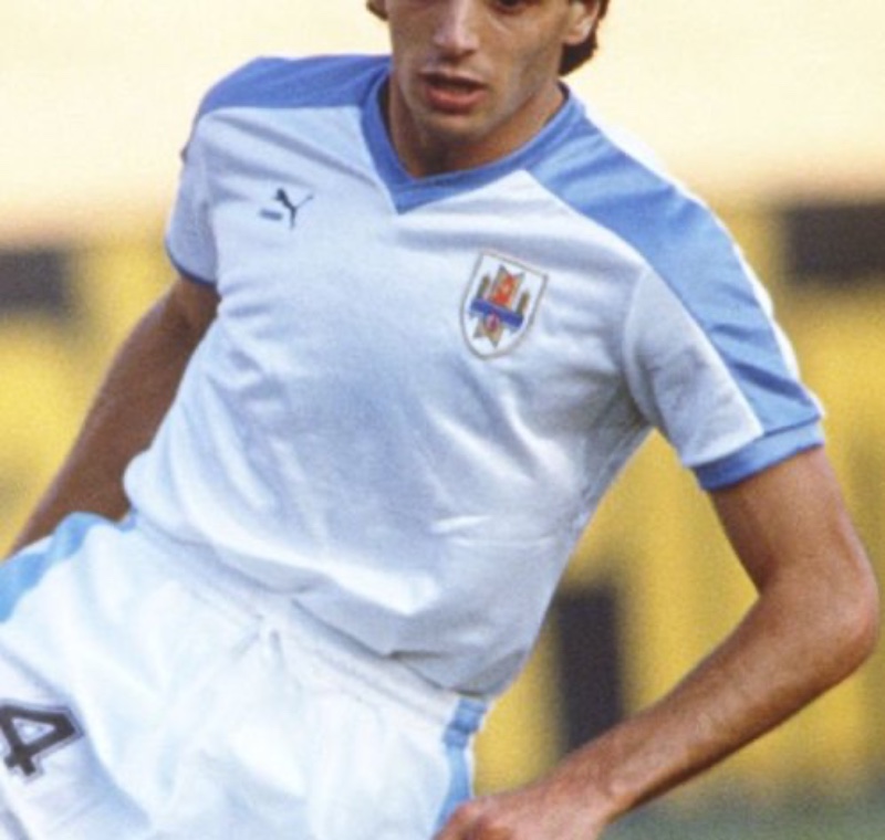Segunda equipación de Uruguay 1989