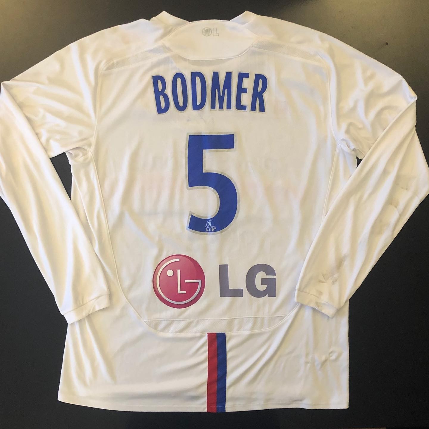 Olympique Lyonnais 09-10 Local 2