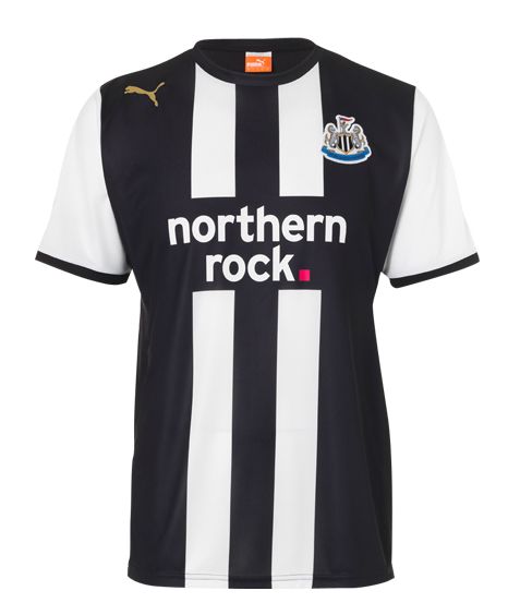 Primera equipación de Newcastle 11-12