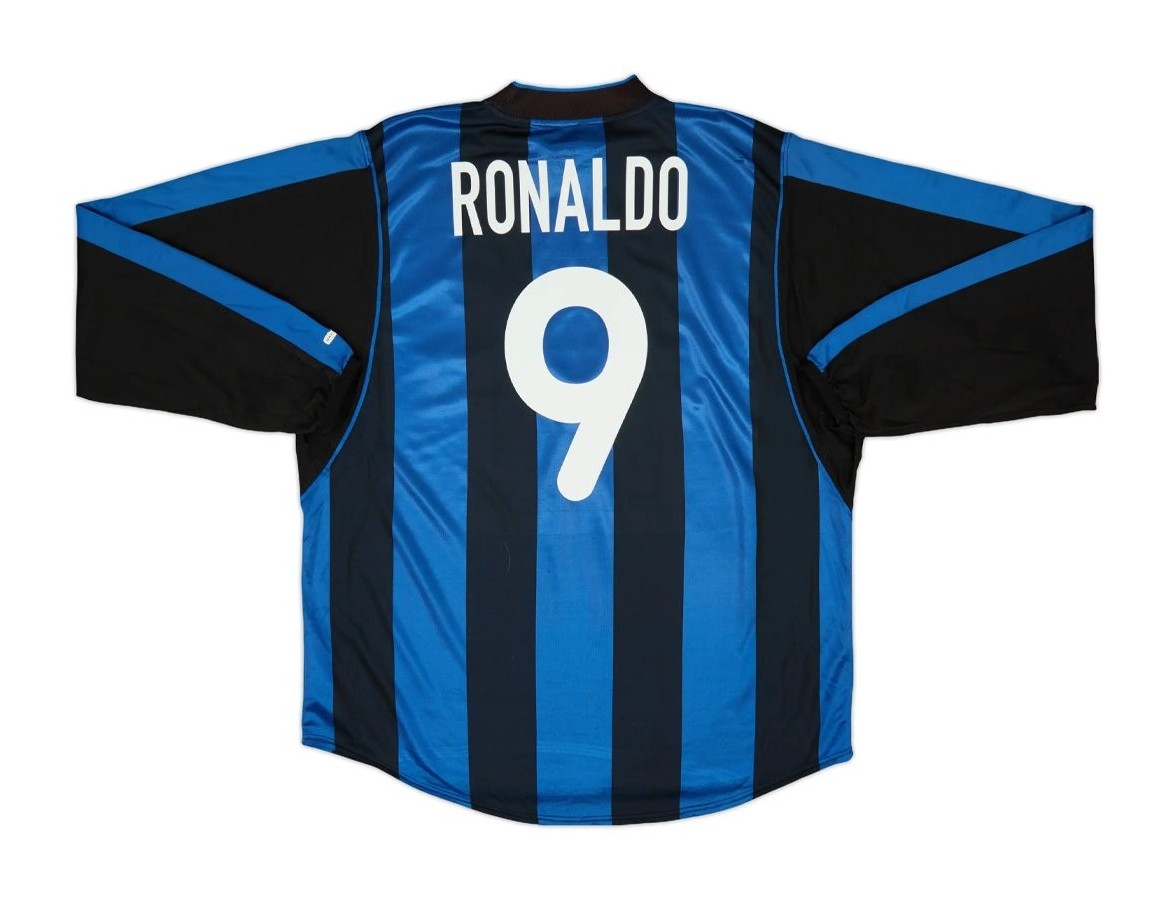 Inter Milan 00-01 Local 3