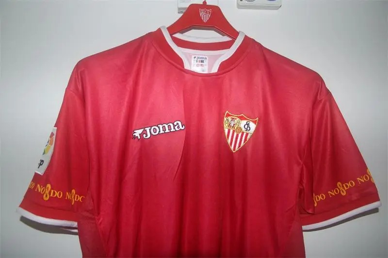 Sevilla FC 03-04 Visitante 2