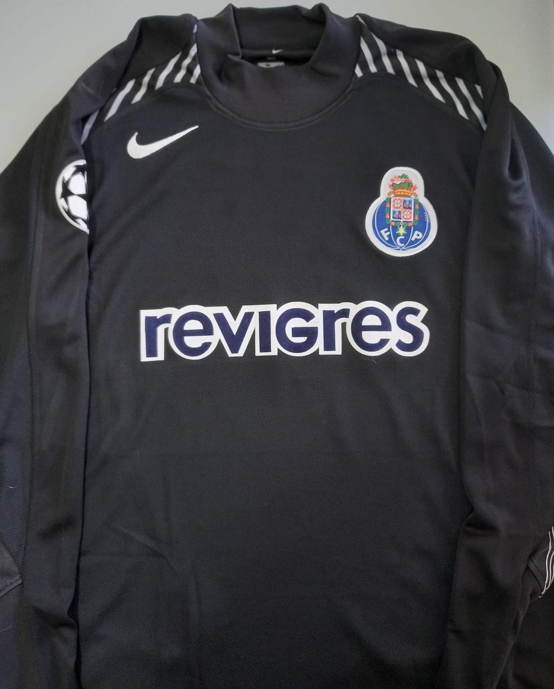 Equipación especial de Oporto 05-06