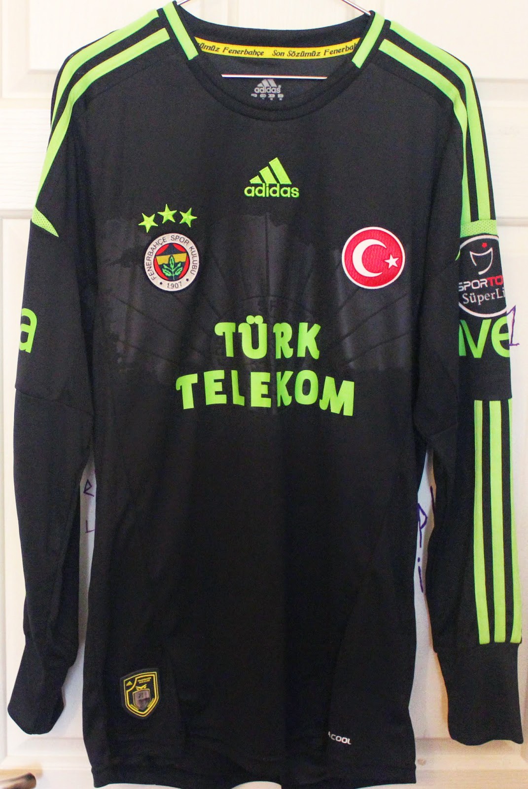 Fenerbahçe SK 12-13 Portero 2