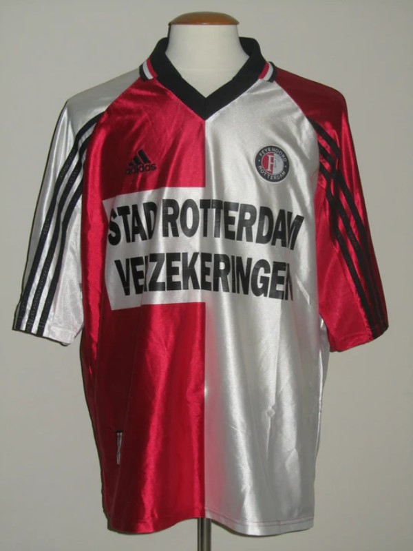 Feyenoord 98-99 Local 3