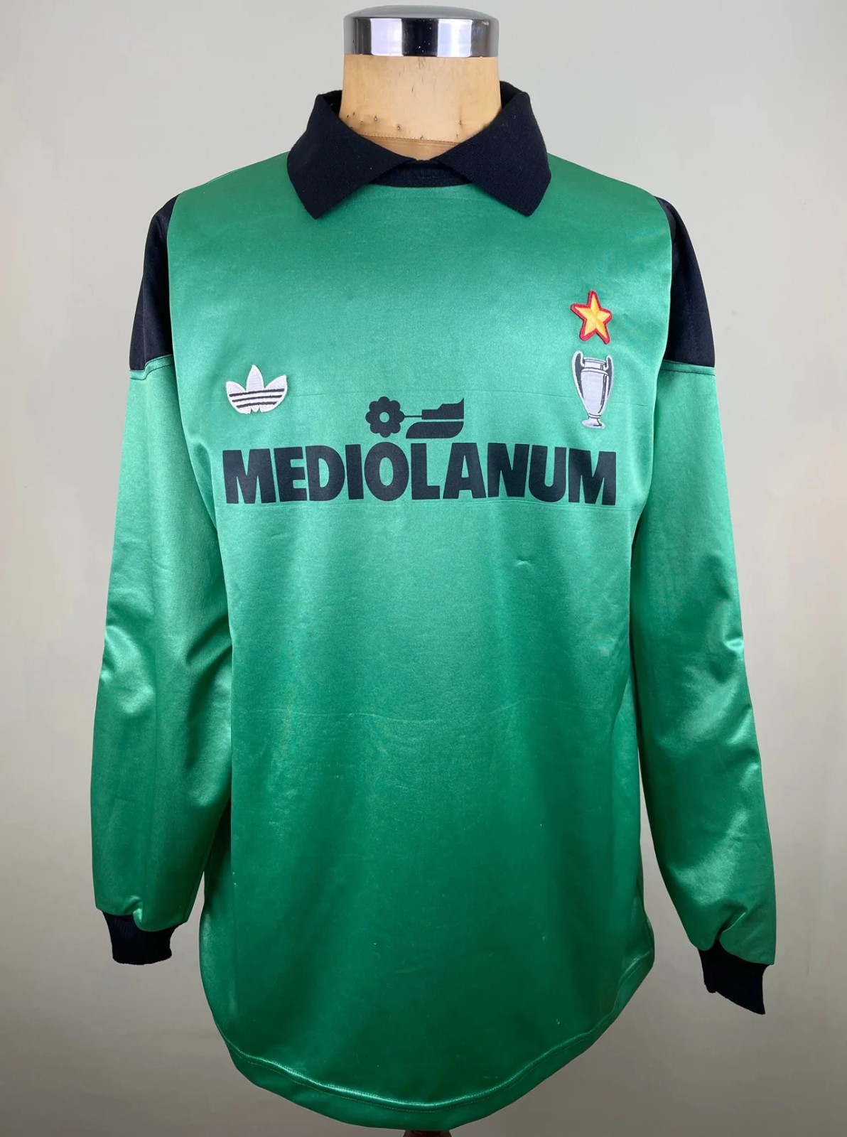 Equipación de portero de Milan 90-91