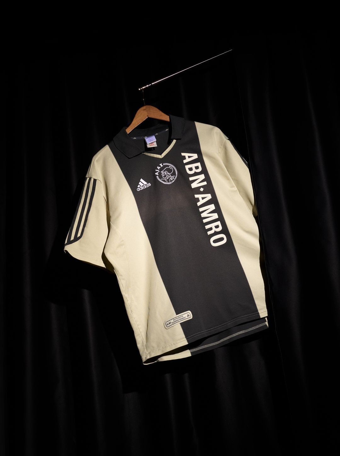 Ajax Amsterdam 01-02 Visitante 2
