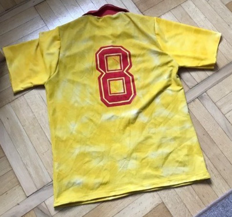 Galatasaray 91-92 Visitante 4