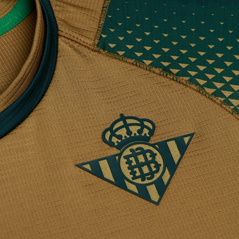 Real Betis 21-22 Tercera 4