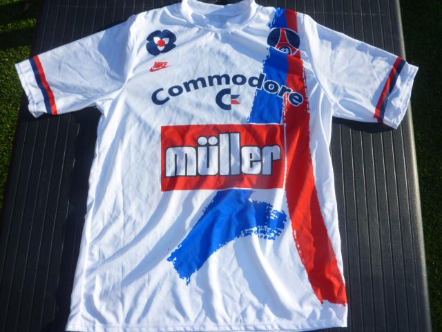 Paris Saint-Germain 91-92 Local 3