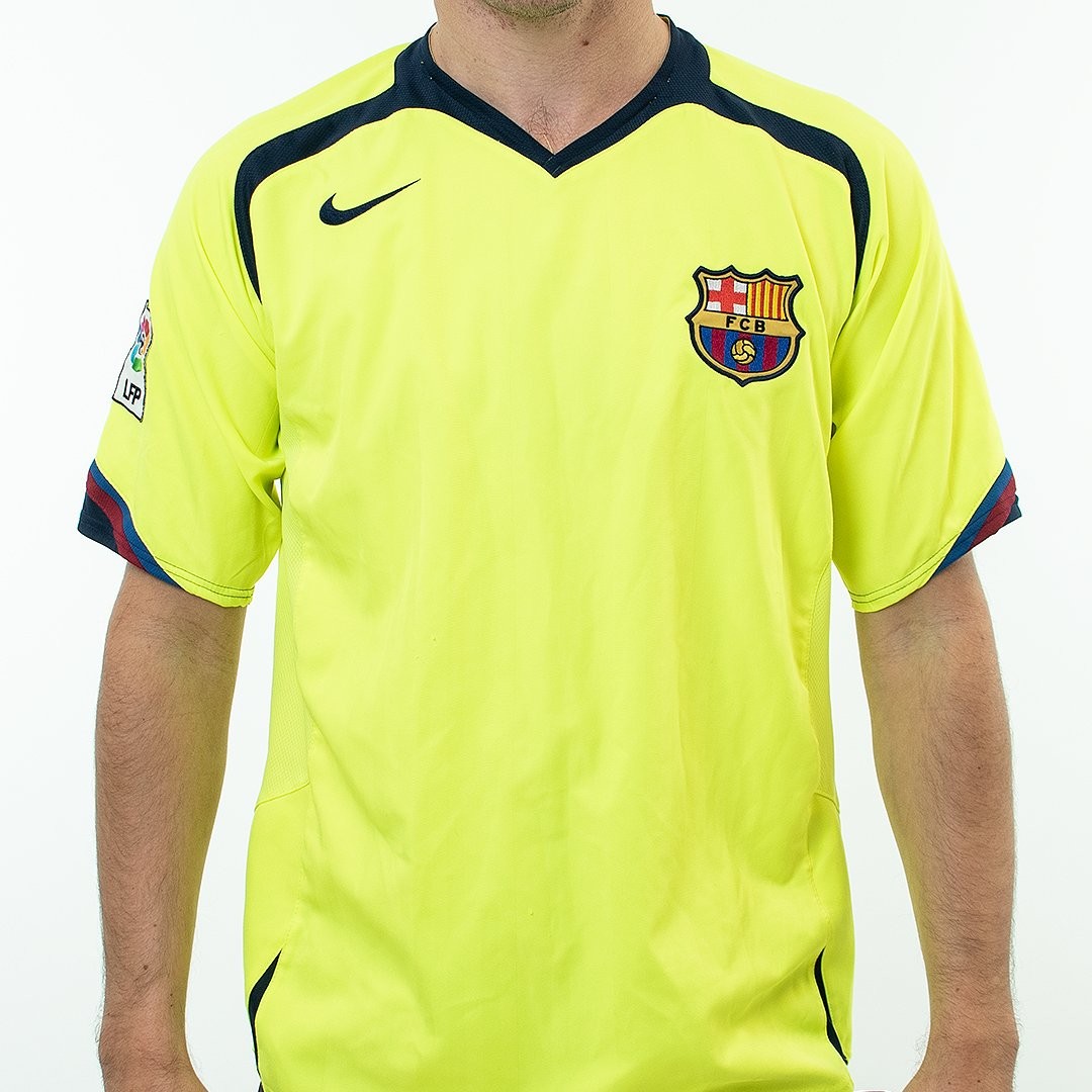 FC Barcelona 05-06 Visitante 2