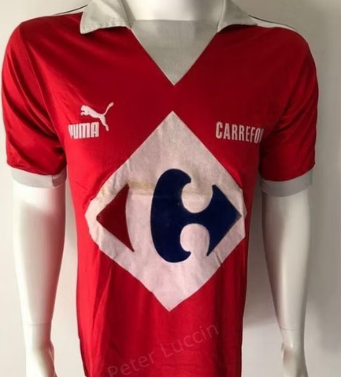 Primera equipación de Olympique de Lyon 84-85