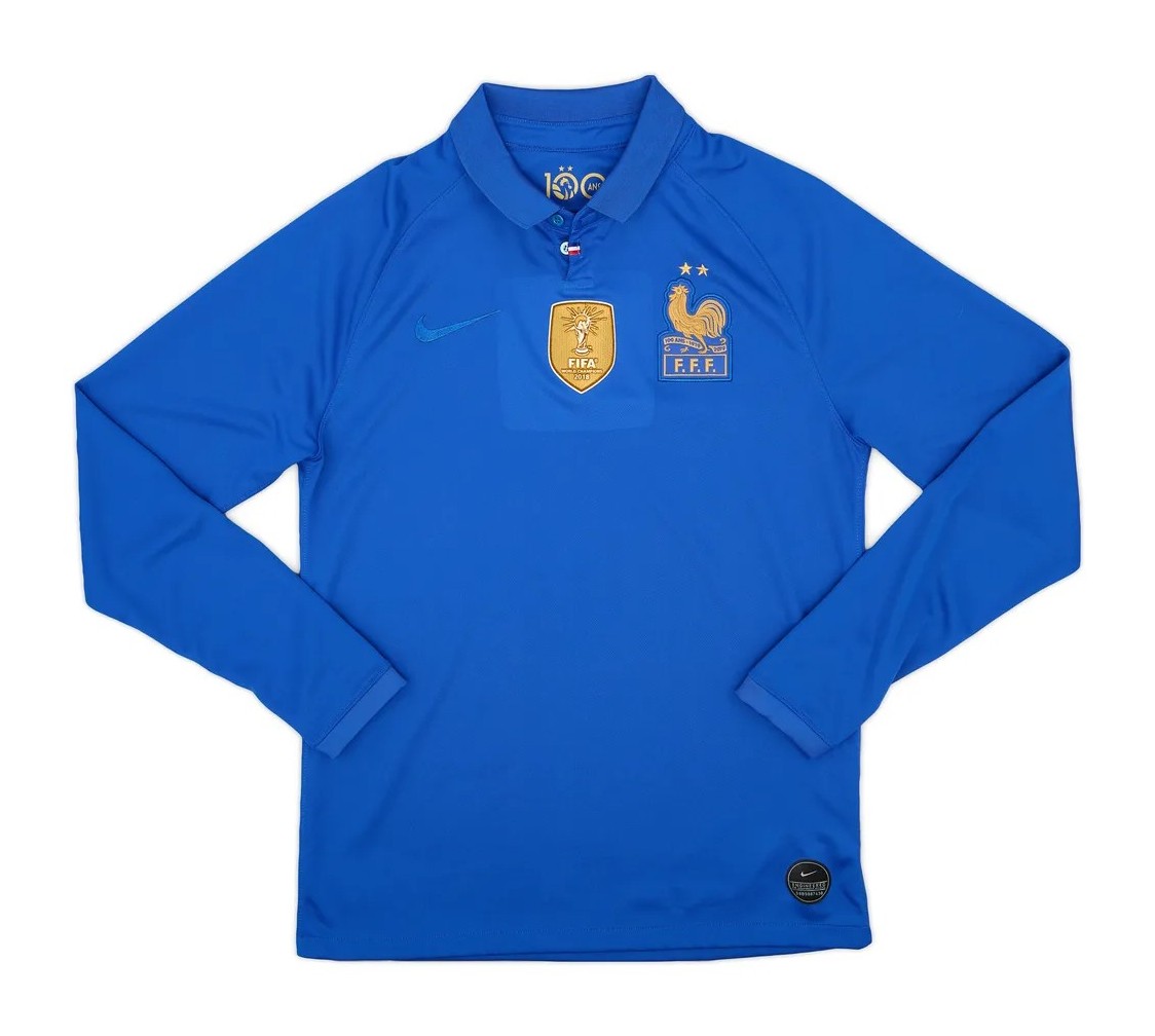Equipación especial de Francia 2019