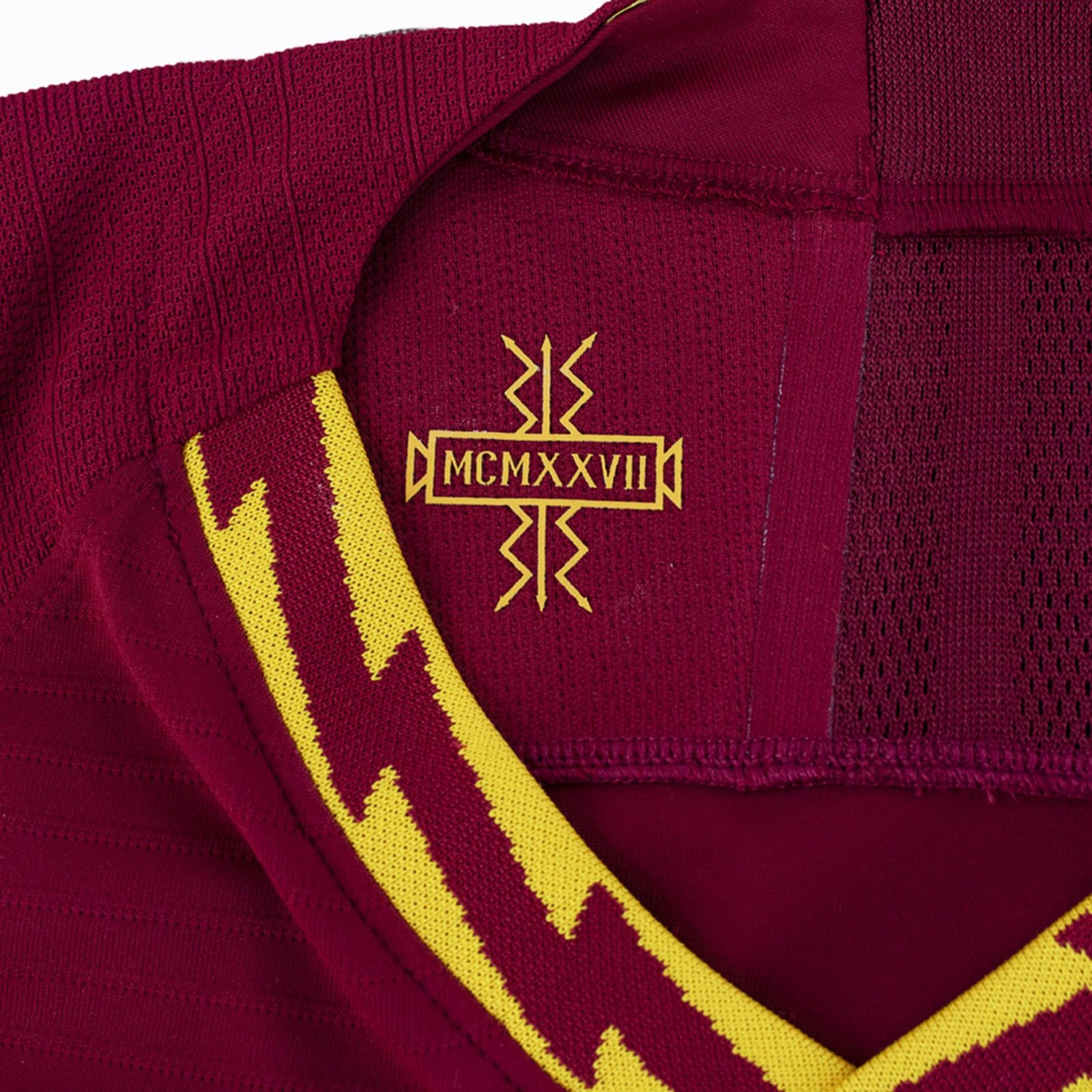 AS Roma 19-20 Local 4