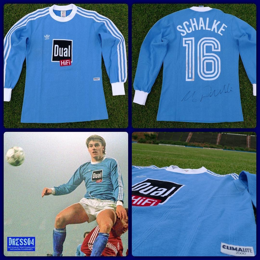 Schalke 04 87-88 Local 4