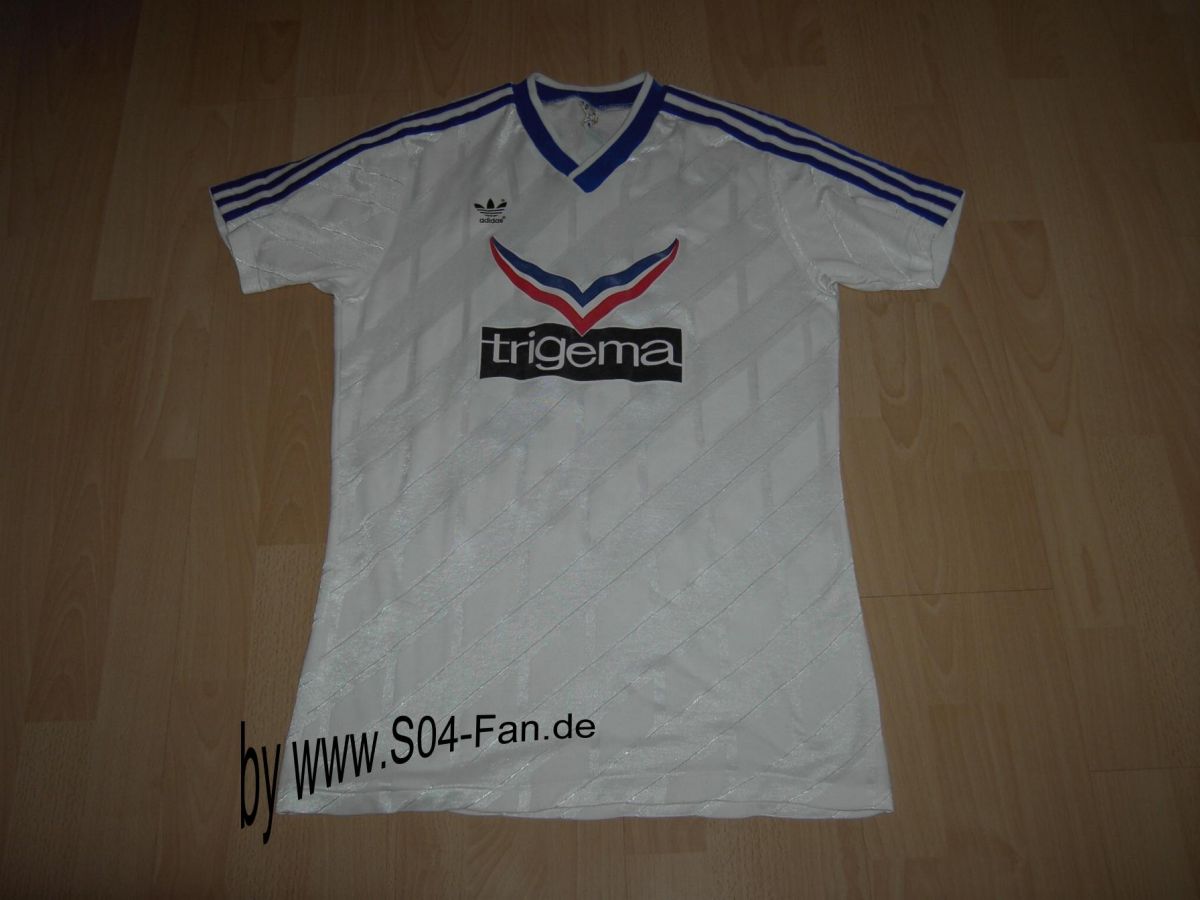 Segunda equipación de Schalke 04 82-83