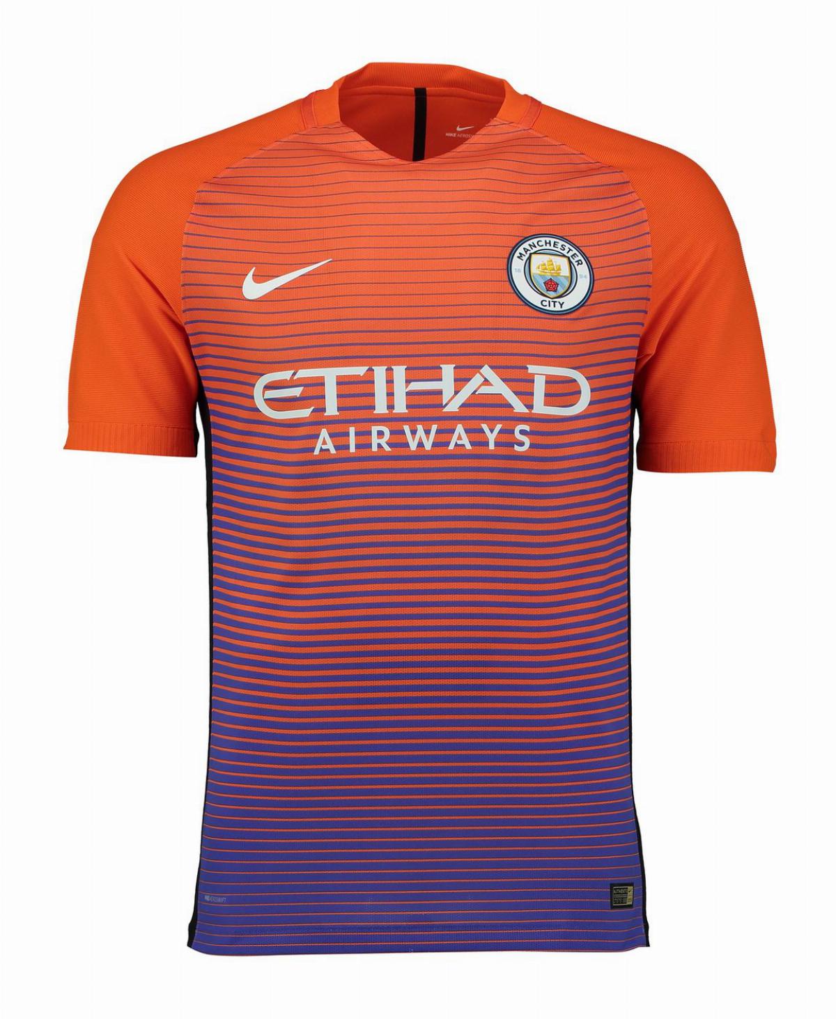 Tercera equipación de Man City 16-17