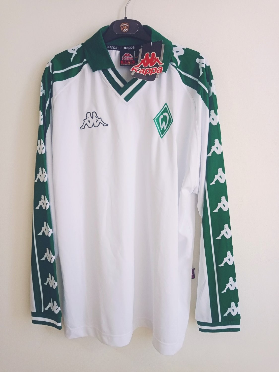Segunda equipación de Werder Bremen 01-02