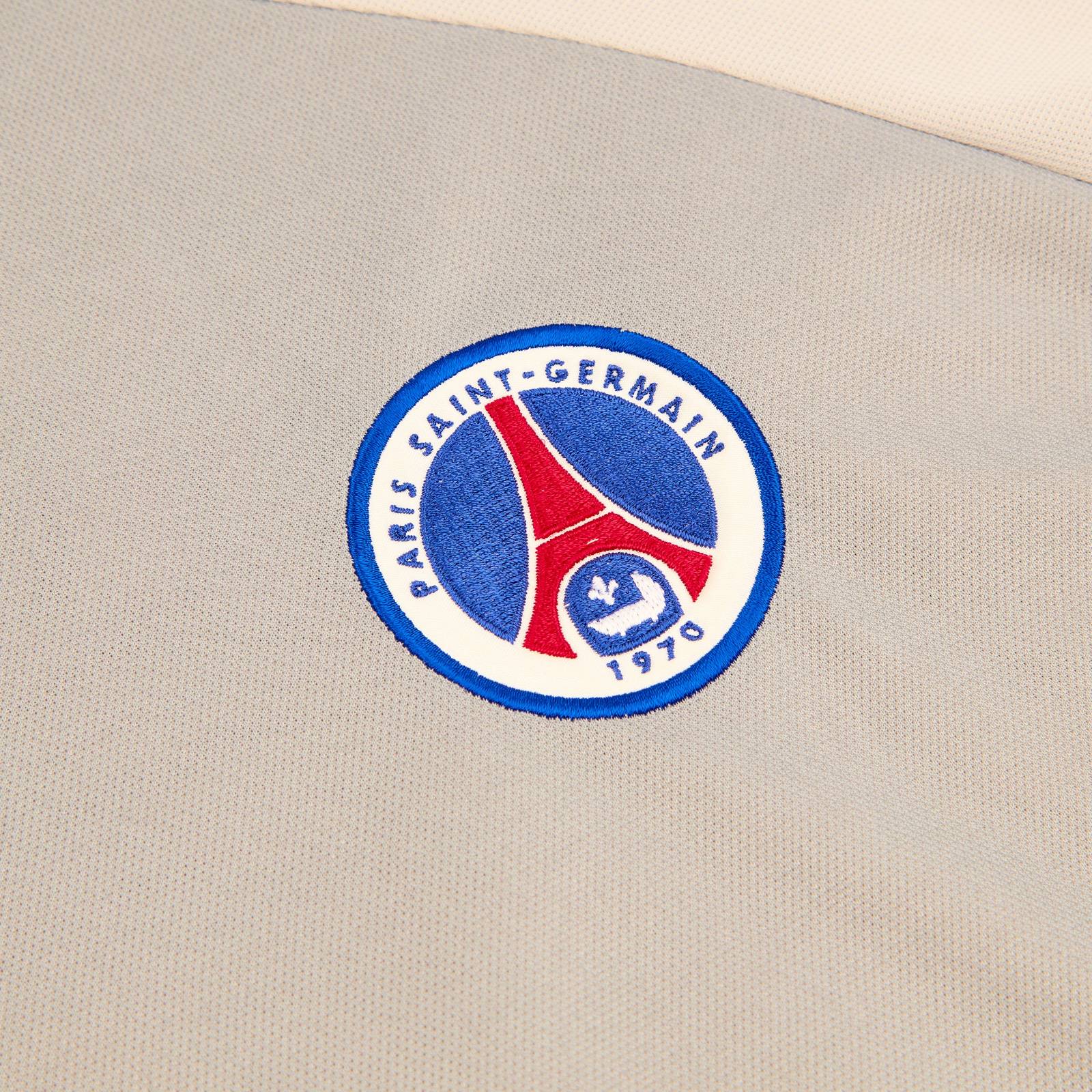 Paris Saint-Germain 01-02 Visitante 4