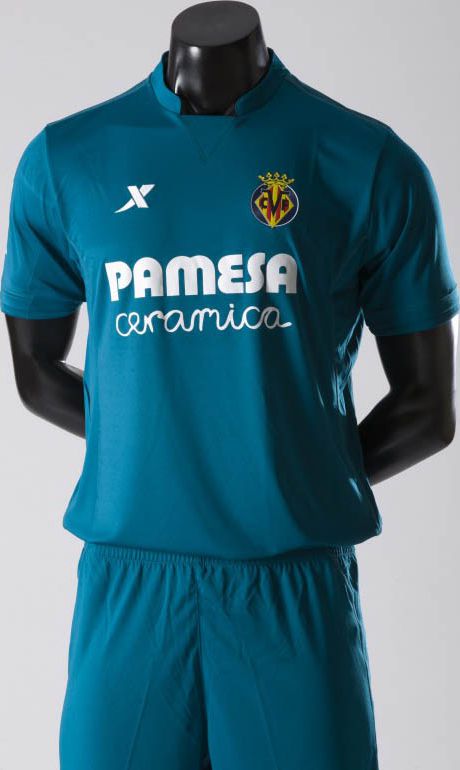Segunda equipación de Villarreal 15-16