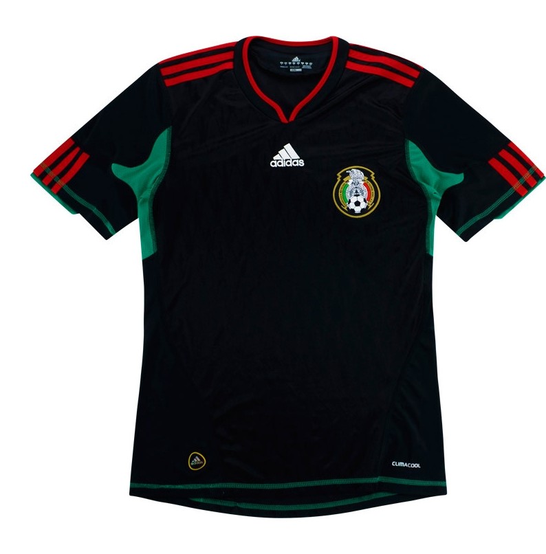 Segunda equipación de México 2010