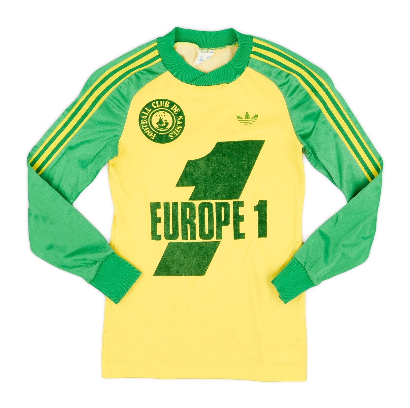 Primera equipación de Nantes 78-79