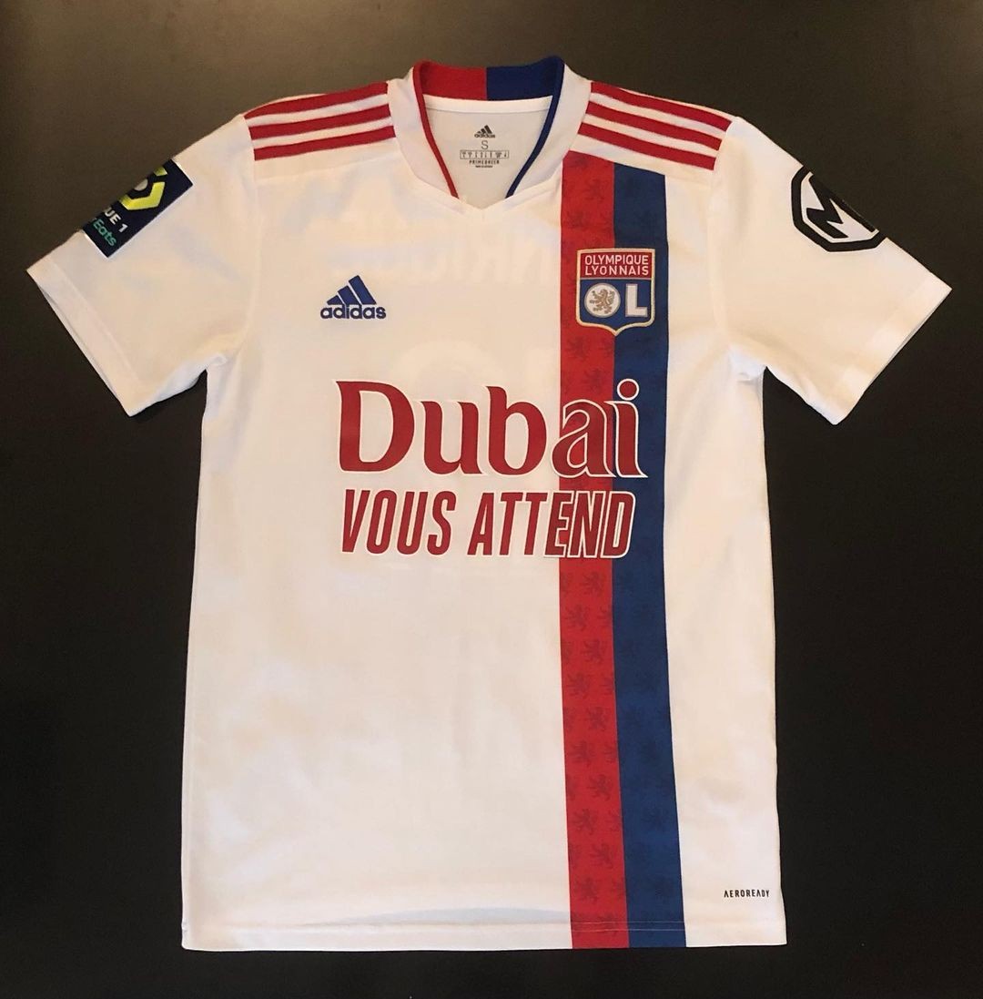 Primera equipación de Olympique de Lyon 21-22
