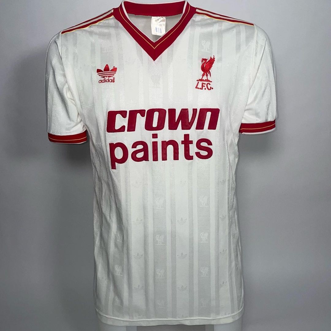Segunda equipación de LiverpoolFC 86-87