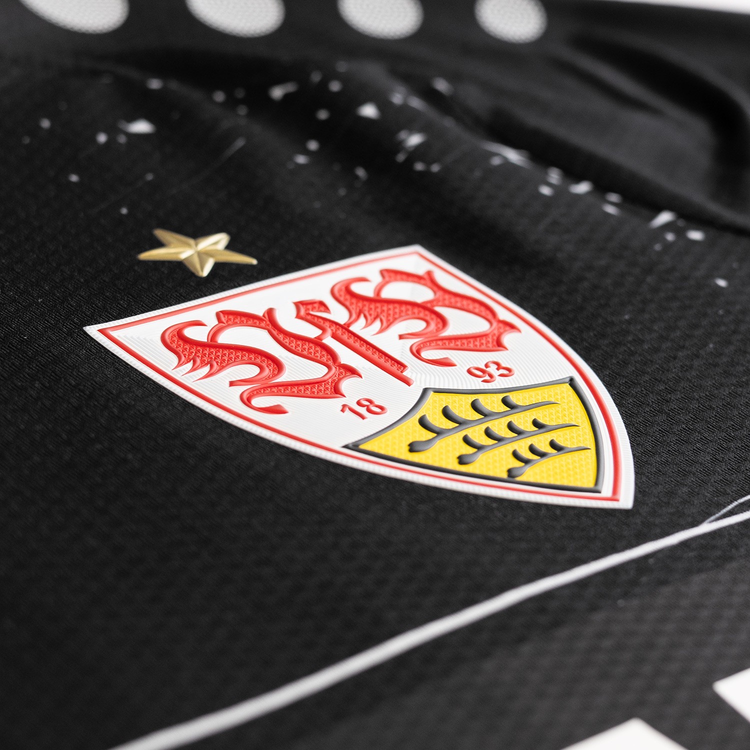 VfB Stuttgart 24-25 Tercera 4