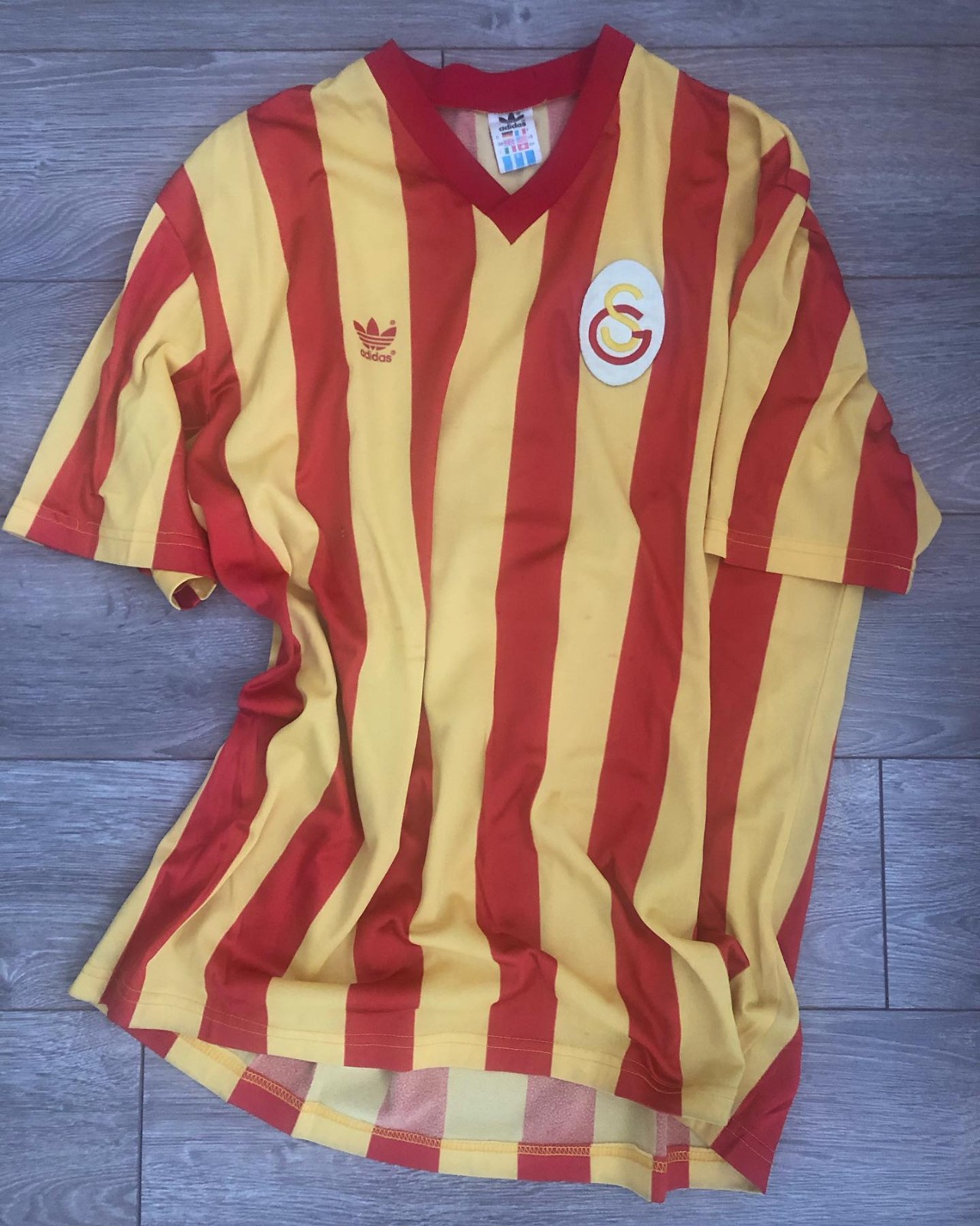 Galatasaray 90-91 Local 3