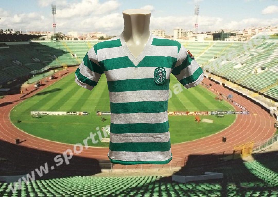 Primera equipación de Sporting de Portugal 82-83