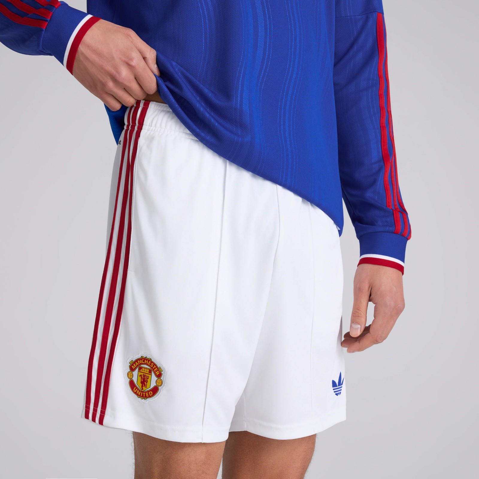 Manchester United 26-27 Visitante 3
