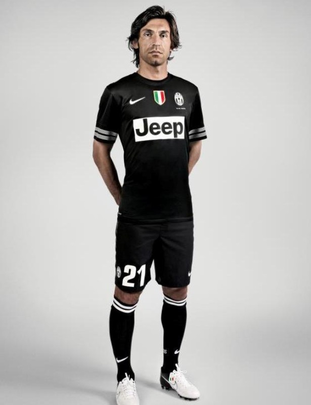 Juventus FC 12-13 Visitante 2