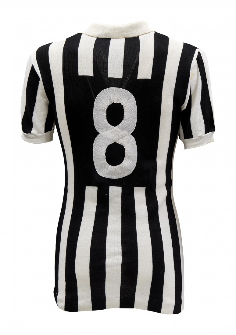 Juventus FC 86-87 Local 4