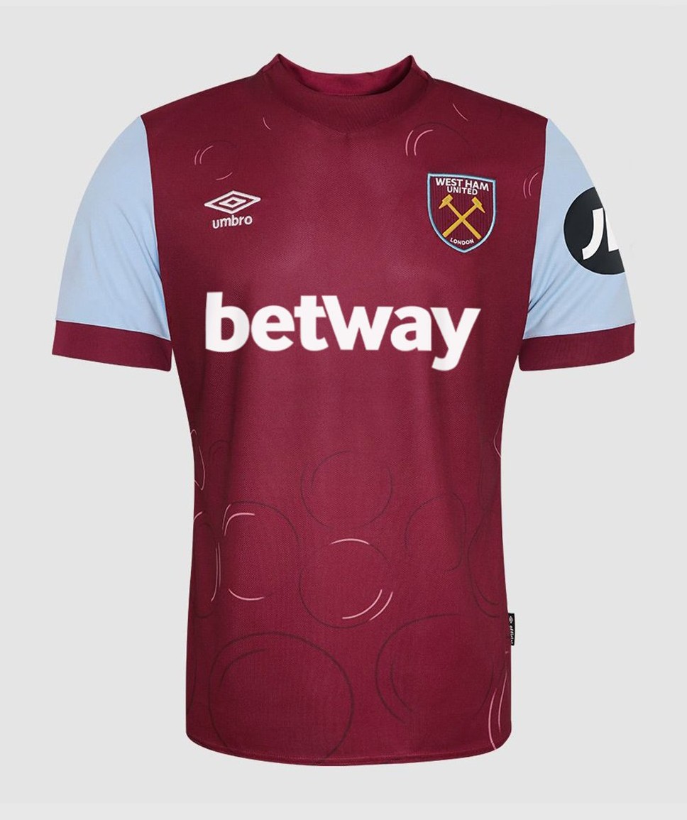 Primera equipación de West Ham United 23-24