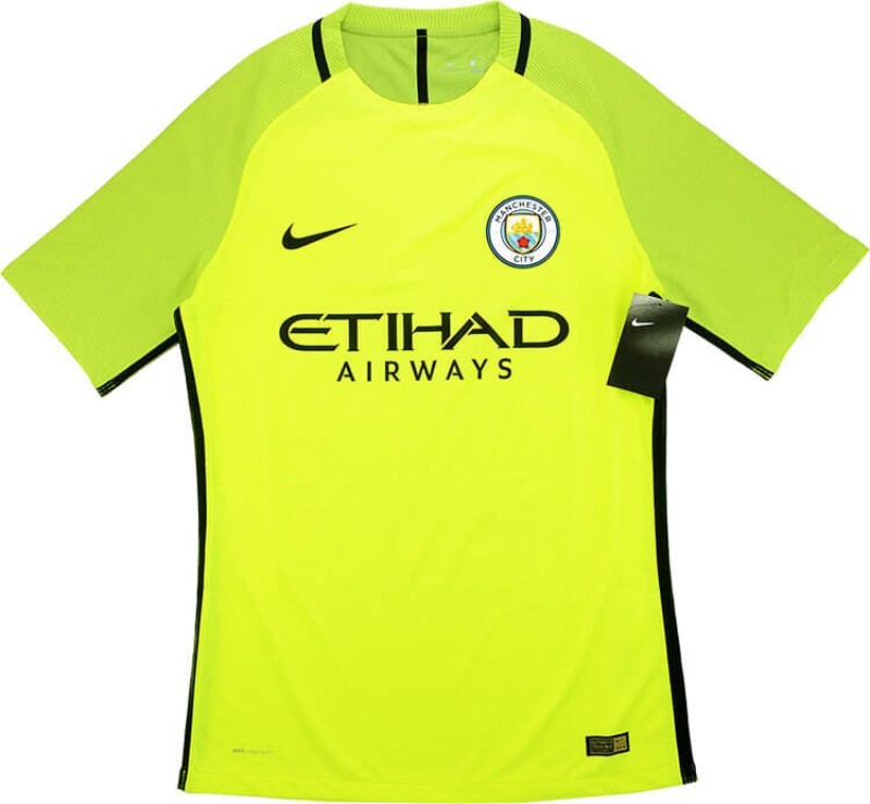 Manchester City 16-17 Portero 2