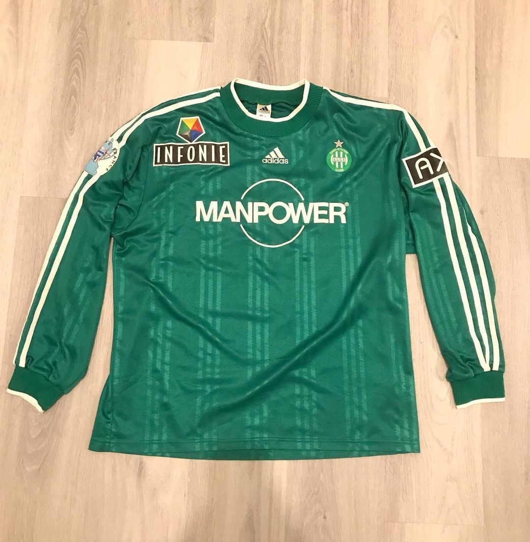 Primera equipación de Saint-Étienne 00-01